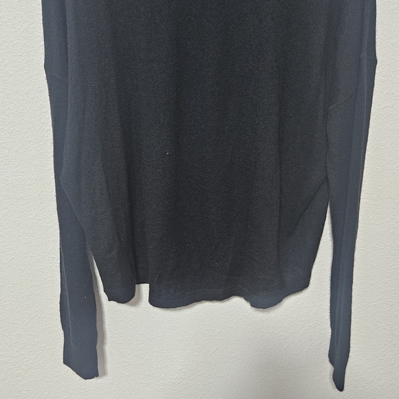 NWT Frame slouchy crew neck sweater see description for sizing closet staple - Picture 9 of 10